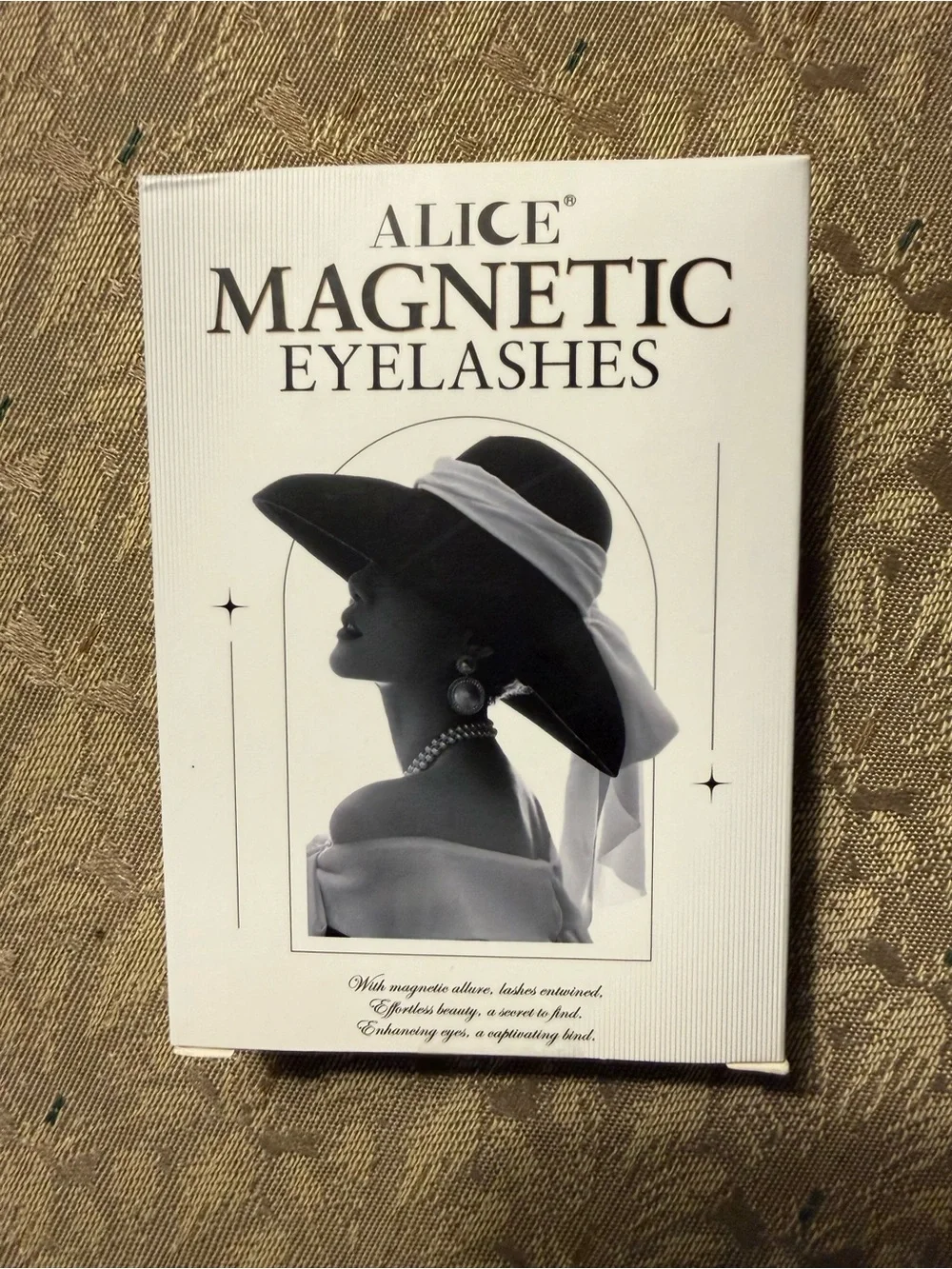 5 for $25. Bundle to Save. Alice Magnetic Eyelashes - Black